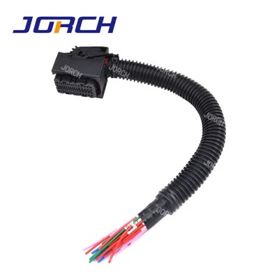 60 핀 EDC17 자동차 Weichai Xichai J6 컴퓨터 보드 배선 하네스가 있는 일반 레일 커넥터 플러그